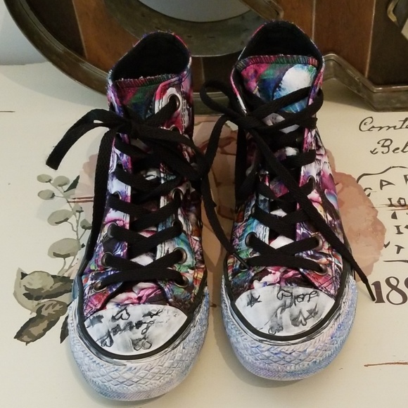 Converse All Star Rose Design Hi-Top Shoes - Picture 2 of 8